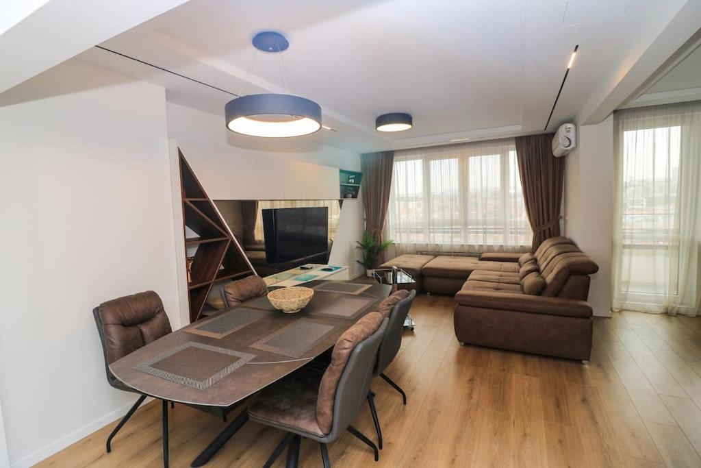 Gran Capital Top Central Apartment โซเฟีย ภายนอก รูปภาพ