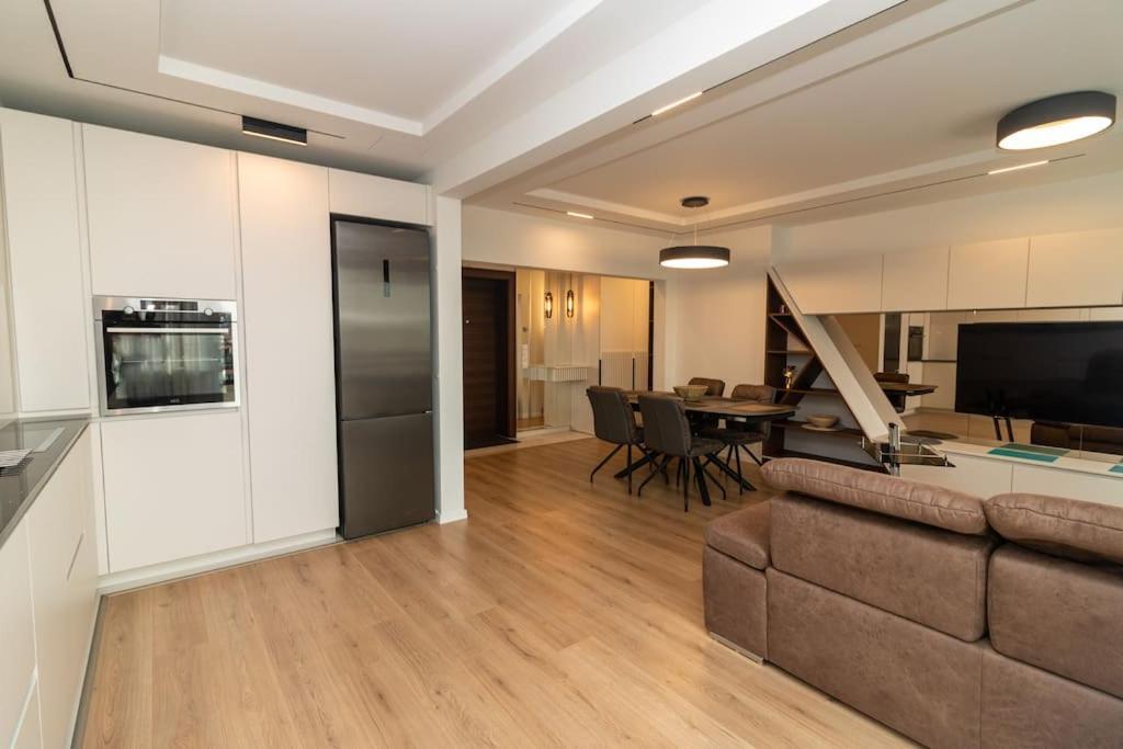 Gran Capital Top Central Apartment โซเฟีย ภายนอก รูปภาพ